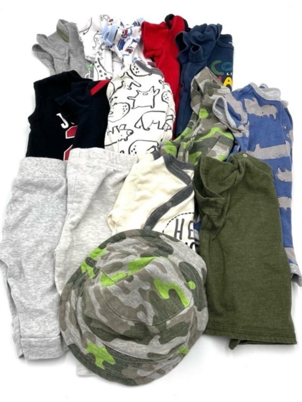Baby Boy Bundle 16 Piece 3-6 Months Onesies, Pants/Shirts/Coveralls/Hat (CBM0003